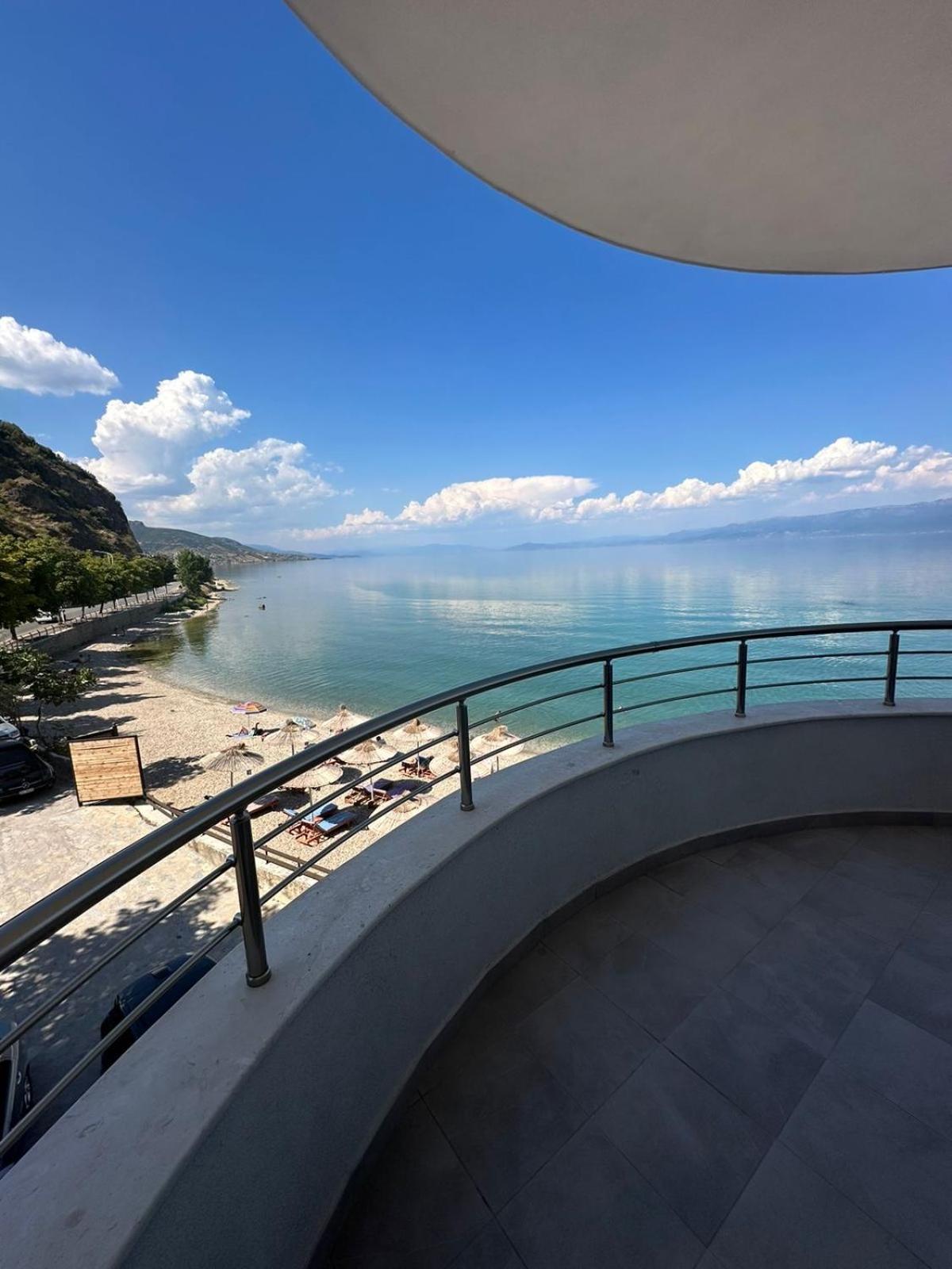 Hotel Demoli Pogradec Kültér fotó