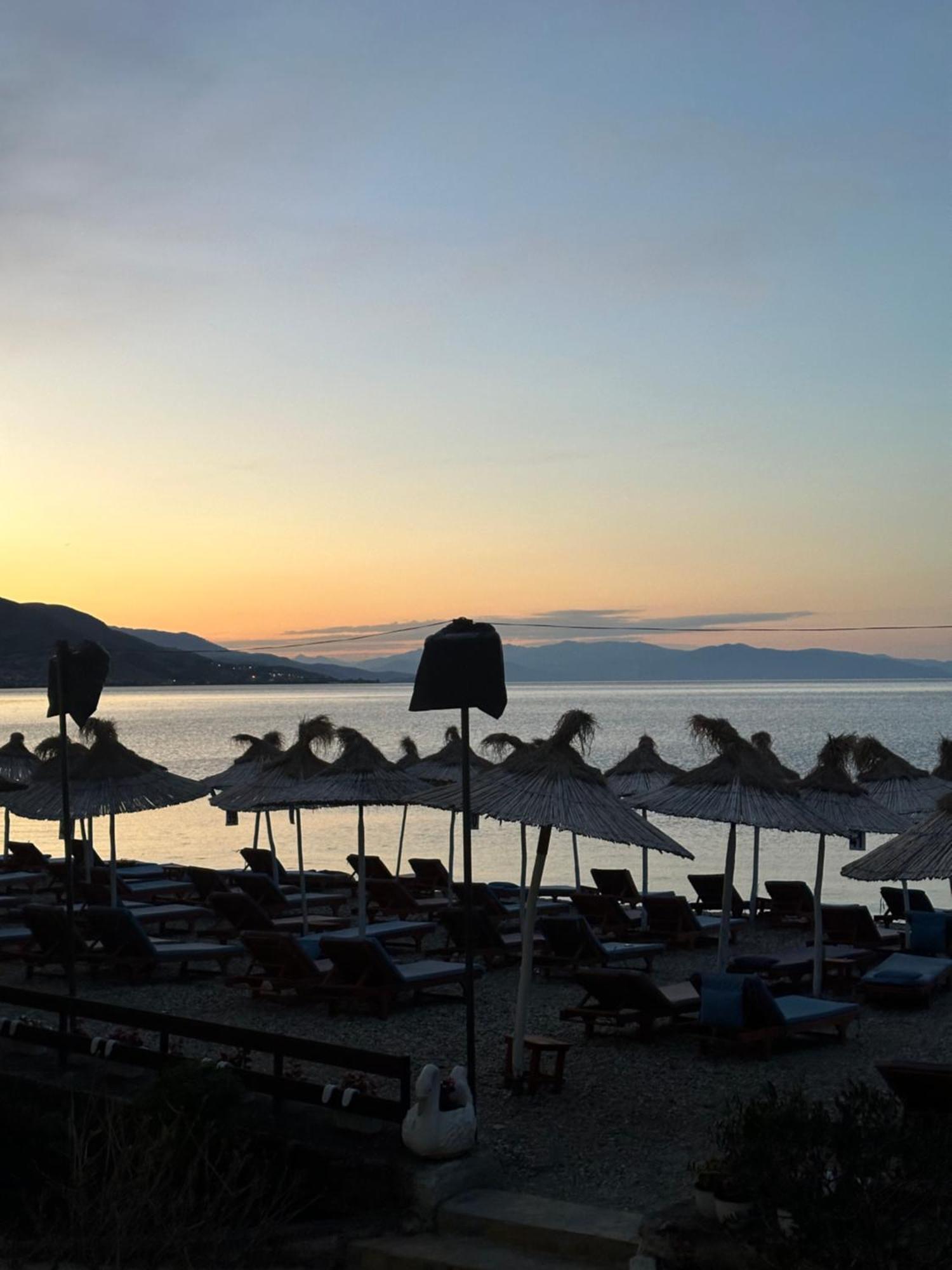 Hotel Demoli Pogradec Kültér fotó