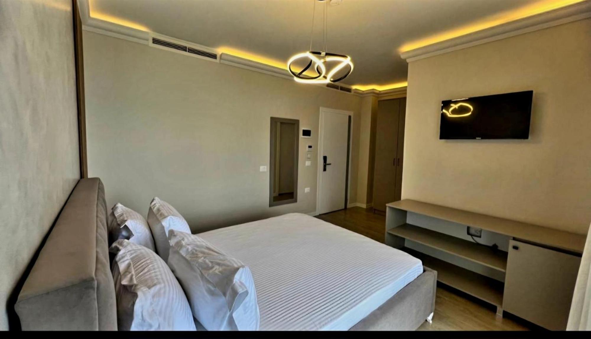 Hotel Demoli Pogradec Kültér fotó