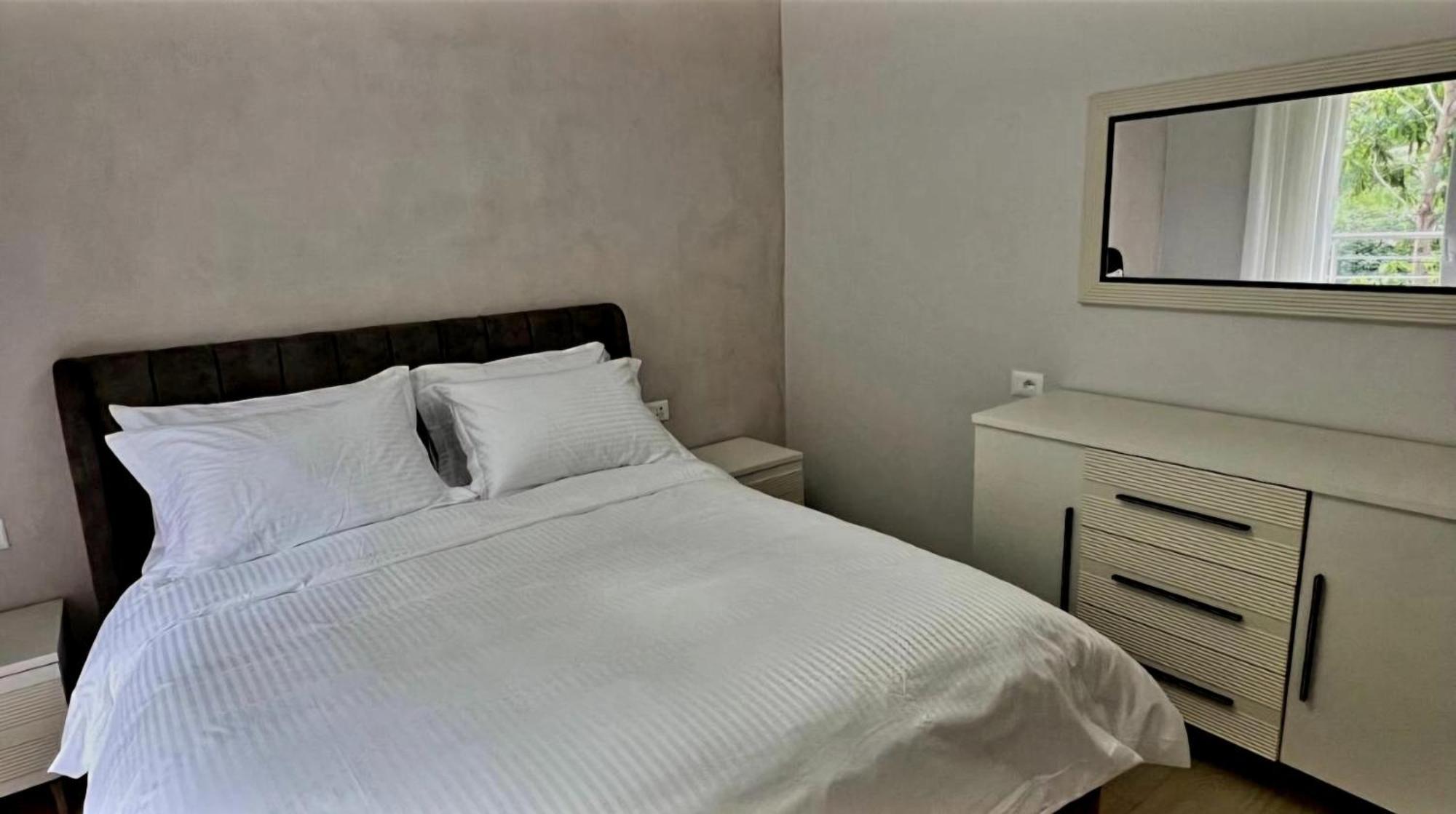 Hotel Demoli Pogradec Kültér fotó